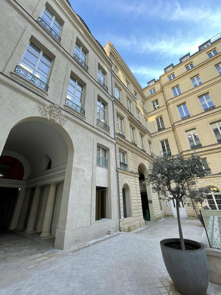 Bureau Paris 2027m² Location bureau Paris OLBUR2531156 7